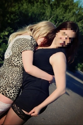 Подружки лесби откровенное 